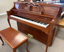 Yamaha M500 Parisian piano, cherry - Upright - Console Pianos